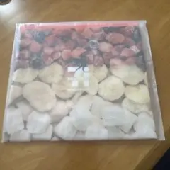 セブンイレブン　happyくじ　スムージーフラットポーチ　一番くじ　ハッピーくじ