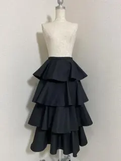 7675.【美品】TSURU by MARIKO OIKAWA ロングスカートのサムネイル