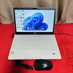タッチパネル、i5、360度回転、高速SSD、Win11、オフィス、イラレあり