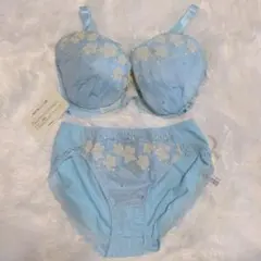 nissen ブラジャーショーツセット 水色 花柄 H80のサムネイル