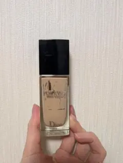 ディオールスキン　フォーエバーフルイドグロウ　1N