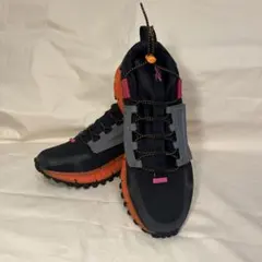 Item thumbnail for item 8245d7b4-1689-44ac-b46e-e7333b4526a2