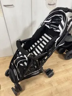GRACO ストライプデザイン ベビーカー