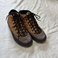 Patagonia パタゴニア ミッドカット ブーツ ブラウンのサムネイル