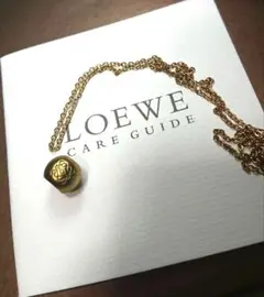 2026年最新】loewe アナグラム ネックレスの人気アイテム - メルカリ