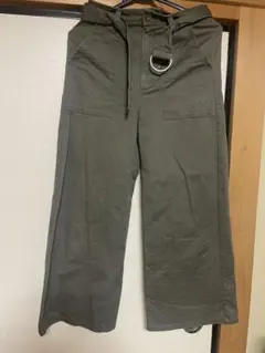 【美品】GUオリーブグリーン　カーキ ワークパンツ Dリング付き