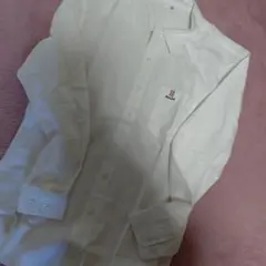 ホワイト長袖シャツ コットン ポケット付き
