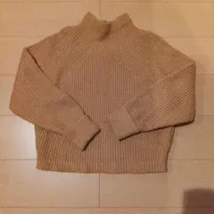 a.v.v. ベージュ ニットセーター Sサイズ