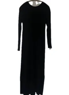 URBAN RESEARCH DOORSの黒のニットロングワンピース