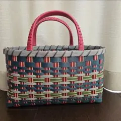 Item thumbnail for item 6d9e3e34-10c0-4554-b792-2bba5d336b38