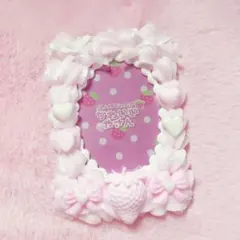 ホイップデコ 硬質ケース 量産型 リボン いちご かわいい