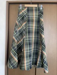 ロペピクニック　緑チェックフレアスカート