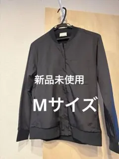 【新品未使用】New Balance ブラック ジャンパー Mサイズ