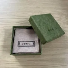 GUCCI ギフトボックス 緑色 小型