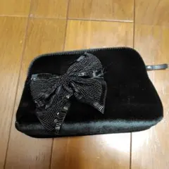kate spade 黒 リボン付きポーチ