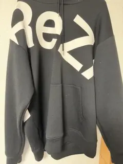 Rezard ビックロゴパーカー