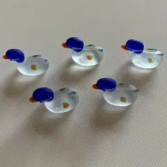 ガラス細工の水鳥