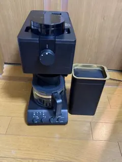 Keurig キューリグ KFEB2013J-1 業務用コーヒー抽出機 14年製 - メルカリ