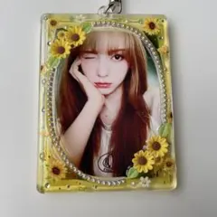 トレカキーホルダー　韓国　トレカ　レジン　デコ　硬質　ケース　トレカケース　ho