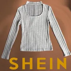 【秋冬◎】SHEINグレーリブカットアウトTシャツ