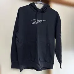 Reebok Classic ブラックパーカー Mサイズ