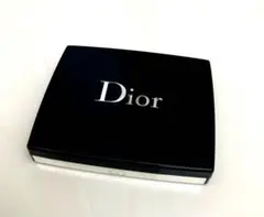 ディオールスキン ルージュブラッシュカラー＆グロウ 100