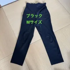 ユニクロ UNIQLOスマートアンクルマタニティパンツ ブラックMのサムネイル