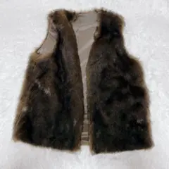 BEAUTY&YOUTH フェイクファー Vネックベスト