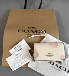 新品未使用》COACH コーチ キーケース ホワイト 花柄 レザー キー