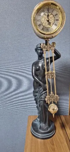 奈部雅昭作 ブロンズ像『ヴィーナスの誕生』 奈部雅昭作 ブロンズ像『ヴィーナスの誕生』 奈部雅昭作