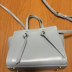 ZARAミニショルダーバッグ　水色