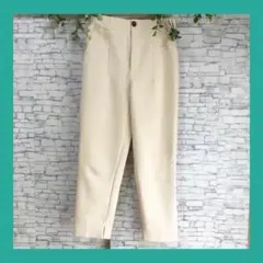 ハイウエストテーパードパンツ