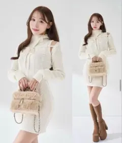 Darich デザインネックニットミニワンピース アイボリー