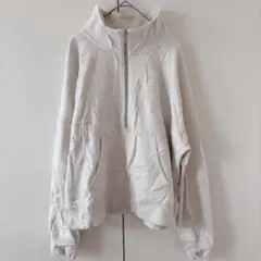 ライトグレー ハーフジップ トレーナー