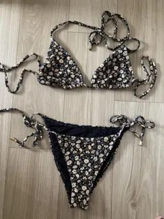 3点セットBILLABONG ビキニ セパレート 水着 花柄のサムネイル