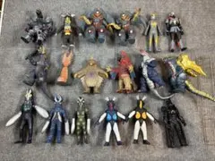 ウルトラマンシリーズ 怪獣フィギュアセット18体