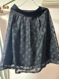 黒 レース フレアスカート ひざ丈