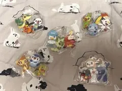 【被りなし5種】ポケモン　ガチャ　旅立ちの3匹　アクリルスイング