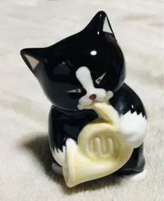 猫の置物 陶器