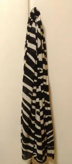 ZARA ゼブラ柄ショールのサムネイル