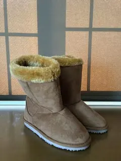新品タグ付き⭐︎ブラウン ムートンブーツ　20cm