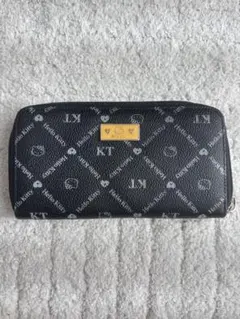 ハローキティ　黒　長財布