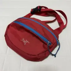 2025年最新】アークテリクス ショルダーバッグ 青の人気アイテム