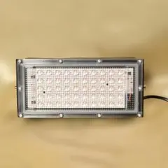 LED植物育成ライト 約10cm x 20cm AC電源 50W