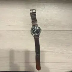 ジャンク　BEAUTY&YOUTH アナログ時計 ブラック