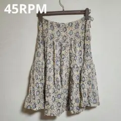 45RPM 総柄 フレアスカート ひざ丈スカート 薄手 ティアードスカートのサムネイル