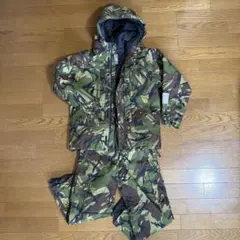 ノースフェイス　スキースノーボード用　子供用ジャケットパンツセット