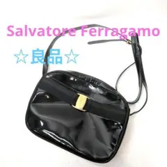 Ferragamo　良品　ショルダーバッグ　ヴァラリボン　ブラック　最終価格