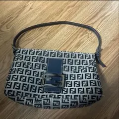 Item thumbnail for item 5a5f44c2-0a9e-4a3c-90e4-467e03d76b8d