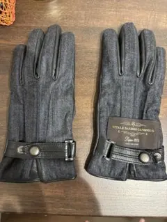 Item thumbnail for item cec97d1d-8e24-473a-a0f7-90e77cda4ce7